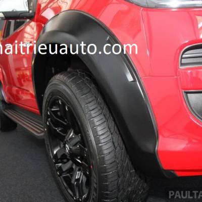ốp cua lốp cho xe CHEVROLET COLORADO